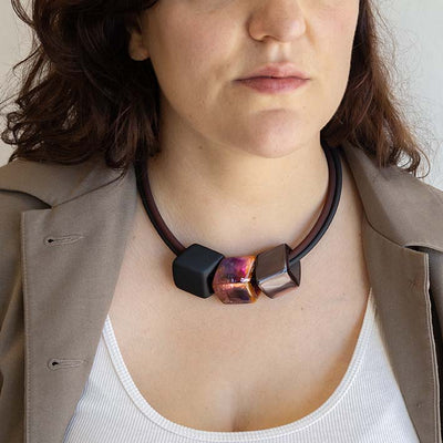 Exclusieve ketting van rubber met 3 Cubes, Warm Wood