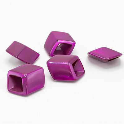 Cube Magenta