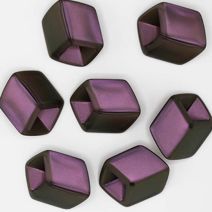 Cube Black Pearl, shimmer