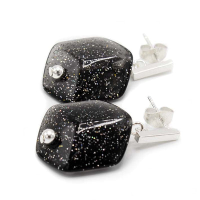 Oorbellen met  1 Cube, Zwart met gekleurde glitters