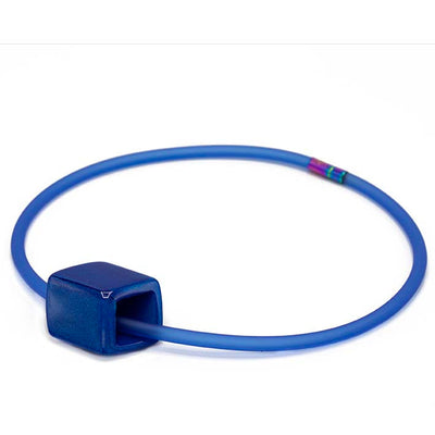 Ketting van RUBBER 1 lijns met Cube Azuur - FEESTCOLLECTIE -