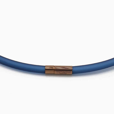 Ketting van RUBBER 1 lijns met Cube Teal glow- FEESTCOLLECTIE -