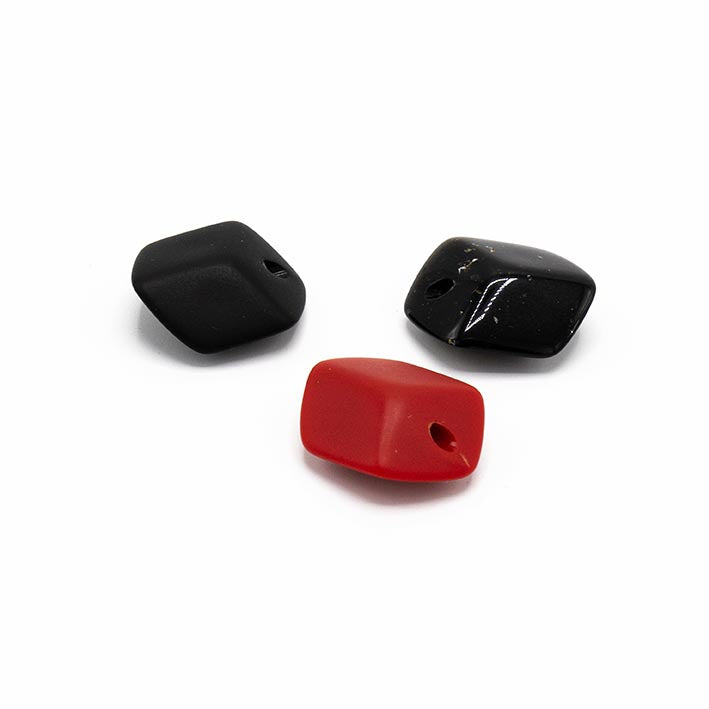 Set van drie Mini Cubes in zwart/rood