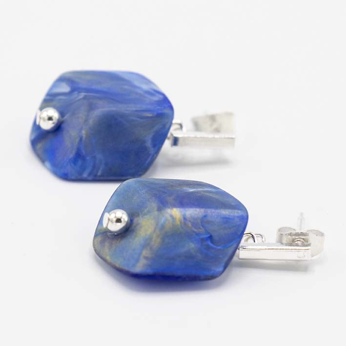 Oorbellen met  1 Cube Lapis