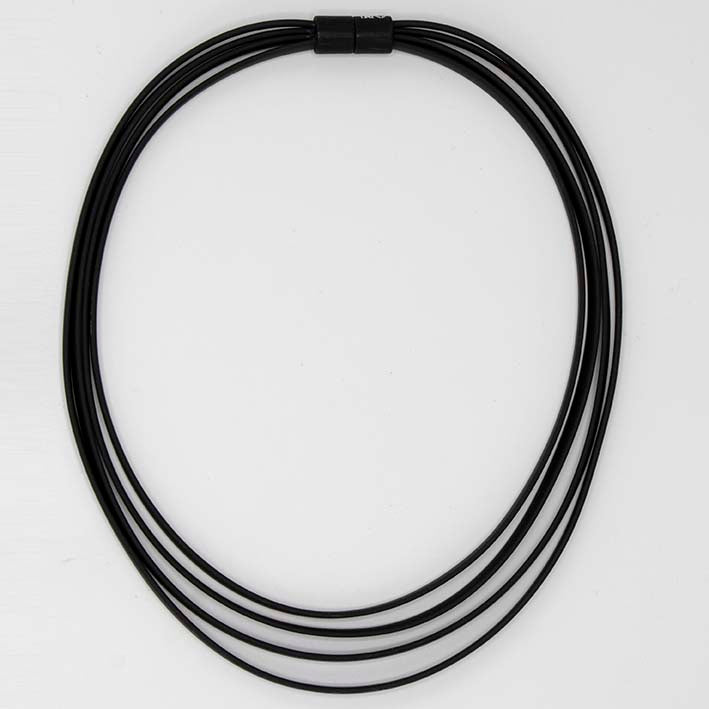 Ketting van rubber, Ribbon Zwart