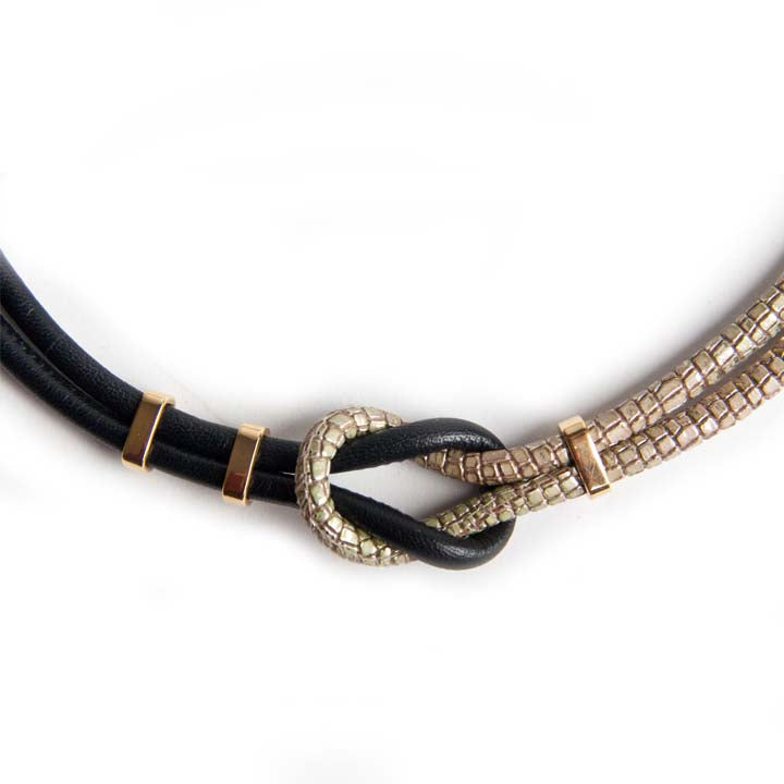 Knoop leer ketting zwart goud