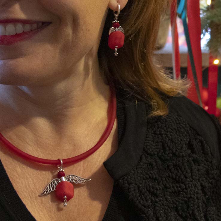 Engeltjes oorbellen rood/goud